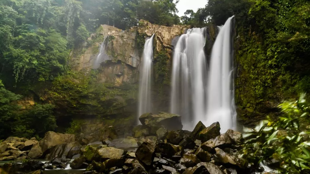 Catarata-Nauyaca-1-1024x576.jpg.webp