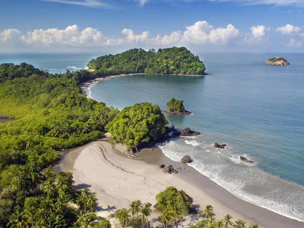 Manuel-Antonio-National-Park_02_L-1024x768.jpg.webp