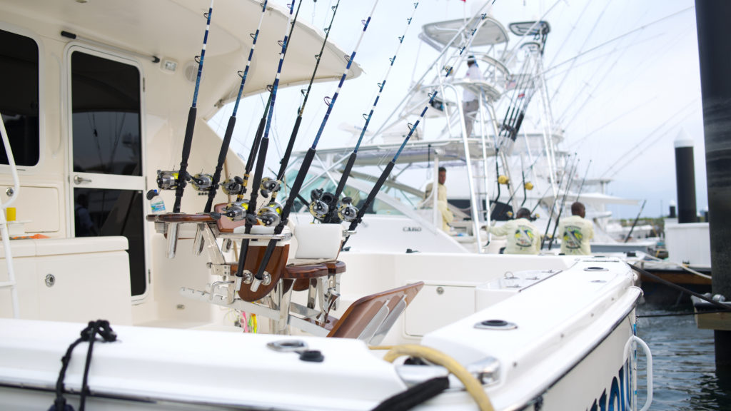 Embarcación de pesca deportiva en Herradura