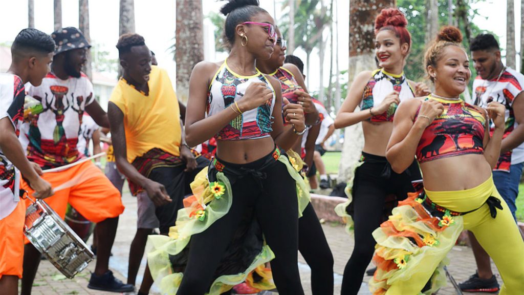 Comparsa Afrocostarricense en Limón
