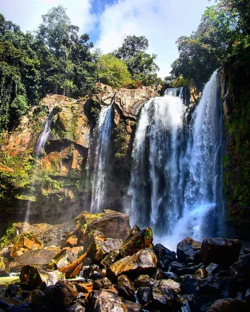 danikholi-Cataratas-de-Nauyaca-819x1024.jpg.webp
