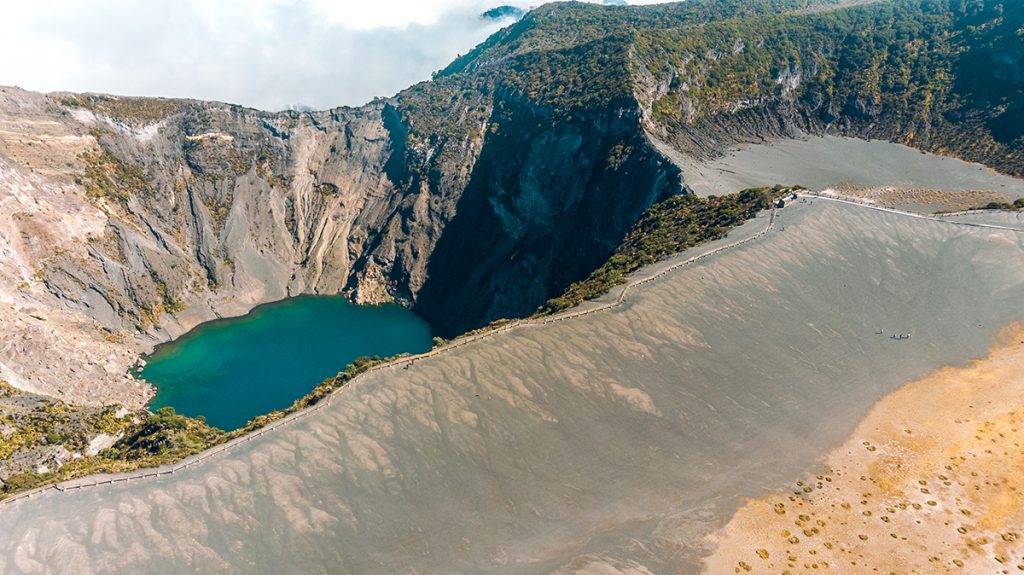 Volcán Irazú en Costa Rica | Parque Nacional, Tours y Consejos | Paseos Costa Rica