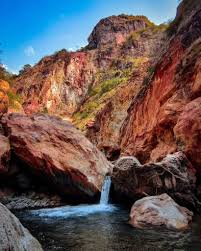 Pozas naturales para nadar en el cañón